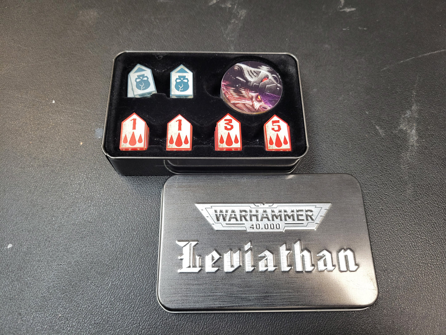 Warhammer 40,000: Leviathan Store Exclusive Token Set Tin