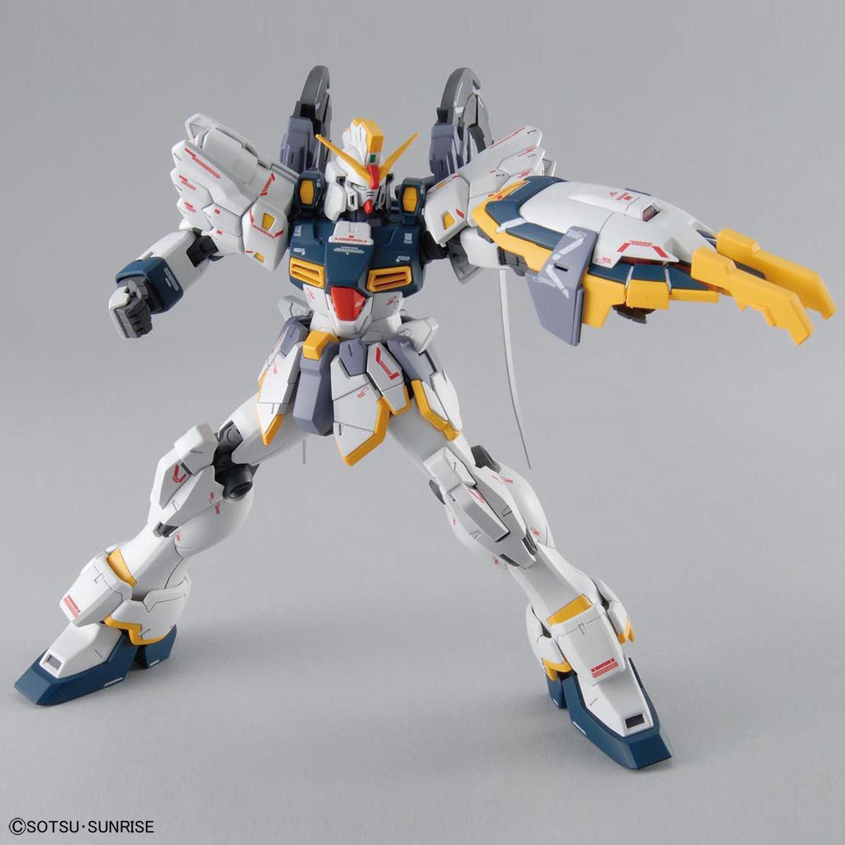 Bandai Hobby MG 1/100 GUNDAM SANDROCK EW VER.