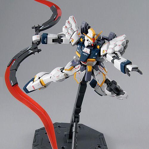 Bandai Hobby MG 1/100 GUNDAM SANDROCK EW VER.