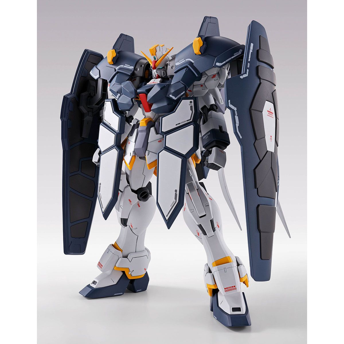 Bandai Hobby MG 1/100 GUNDAM SANDROCK EW (ARMADILLO UNIT)